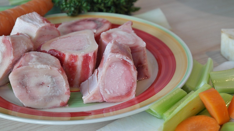 Kris Kresser: Bone broth is a traditional and nutritious addition to ...