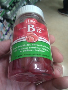 vitamin B12 bottle on the Diabetes Diet